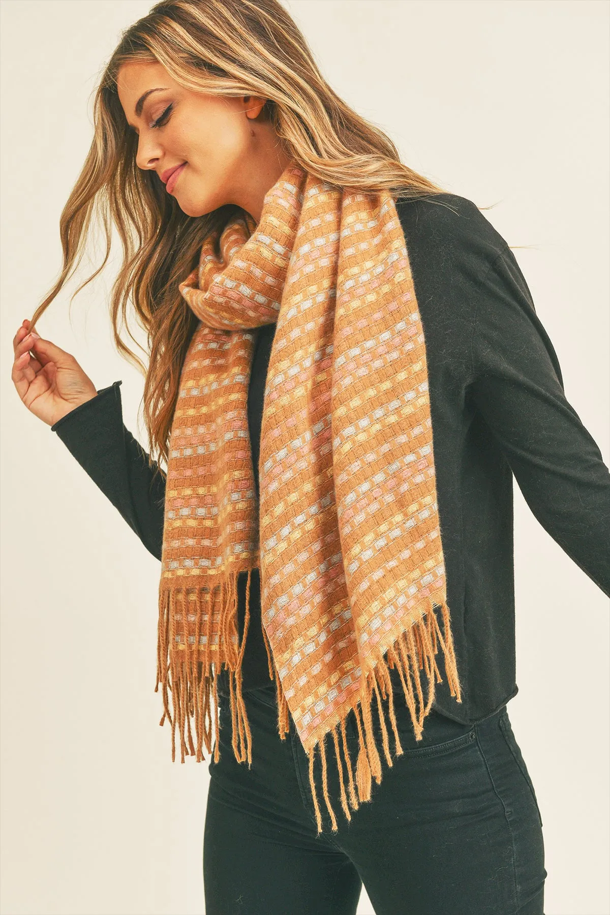 MULTI COLOR STITCH SCARF
