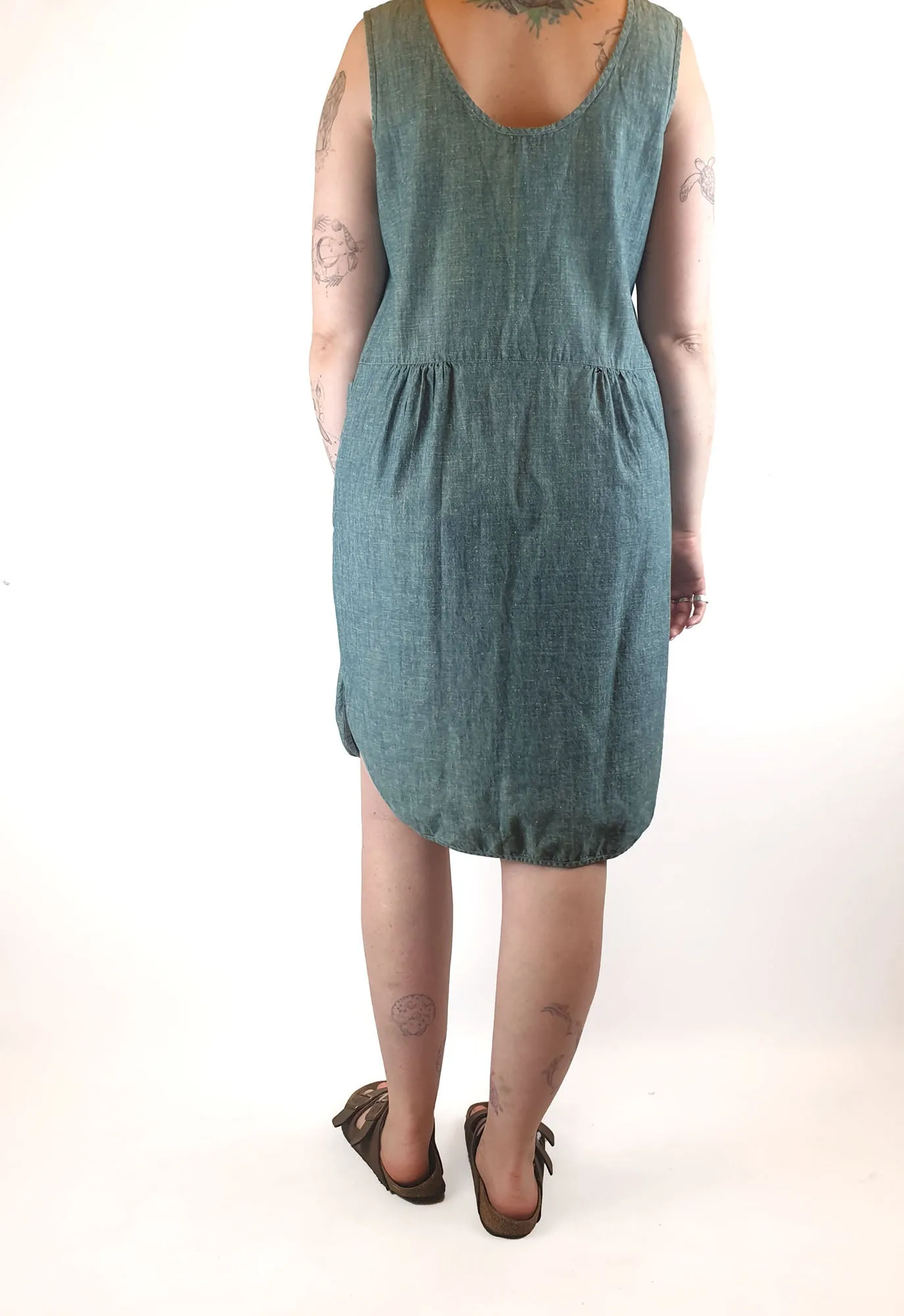 Obus denim look 100%  cotton sleeveless dress with white flecks size 4 (best fits size 12)