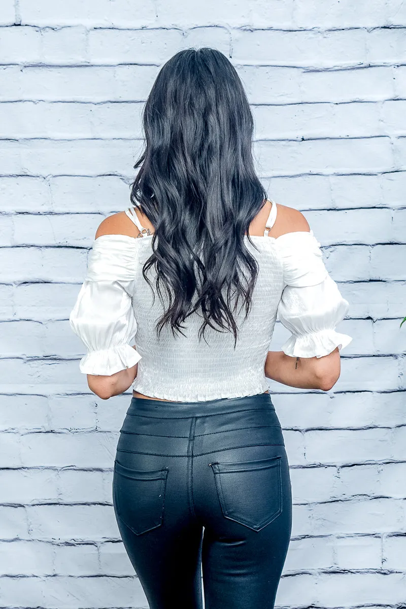 Off Shoulder Spaghetti Strap Crop Top with Ruffled Balloon 1/2 Sleeves (Y21059)