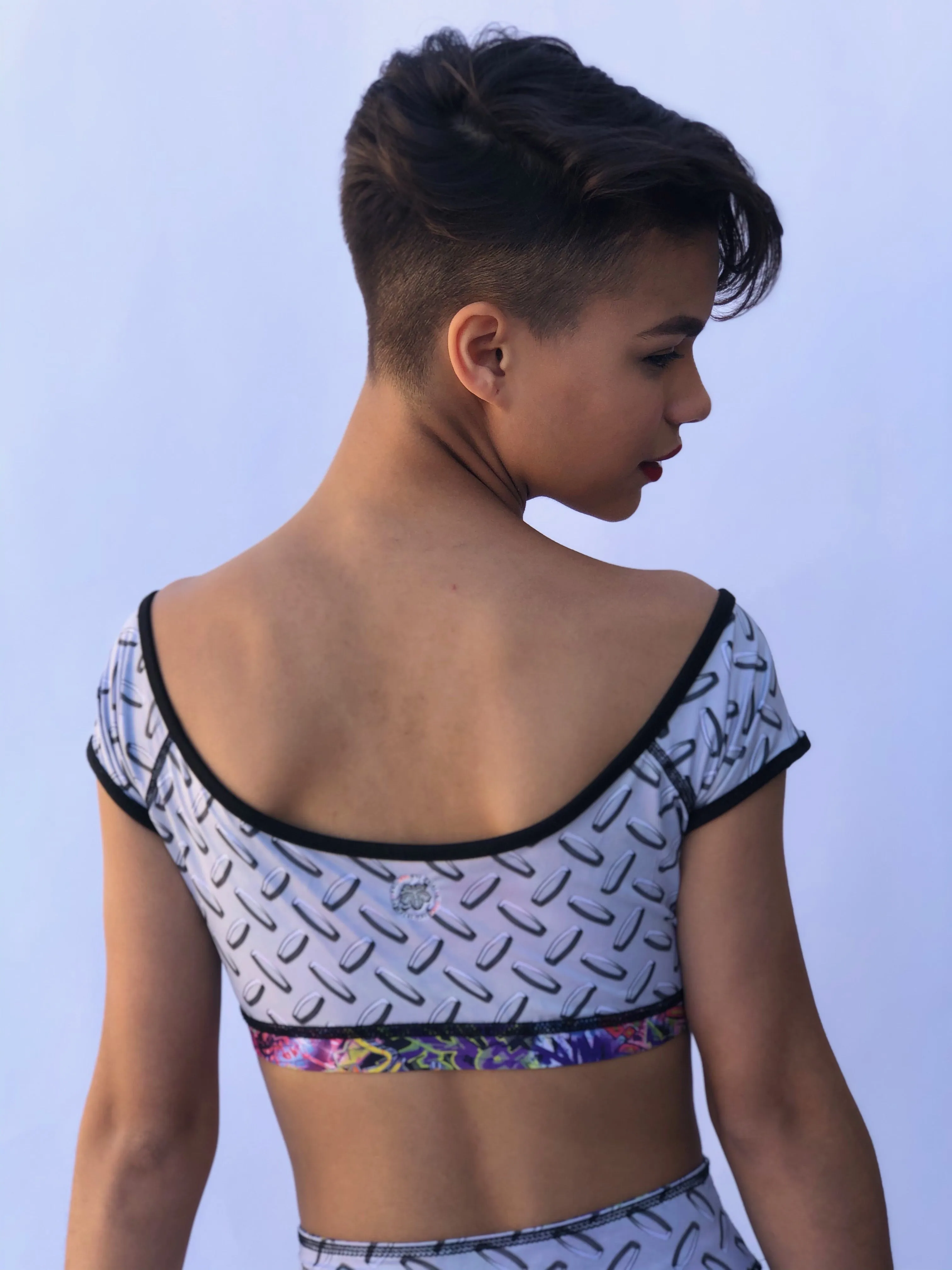 OFF THE SHOULDER CROP TOP GRAFFITI/BUNS OF STEEL