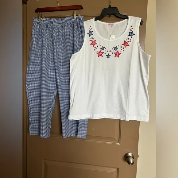 Palm Harbor Pajamas set