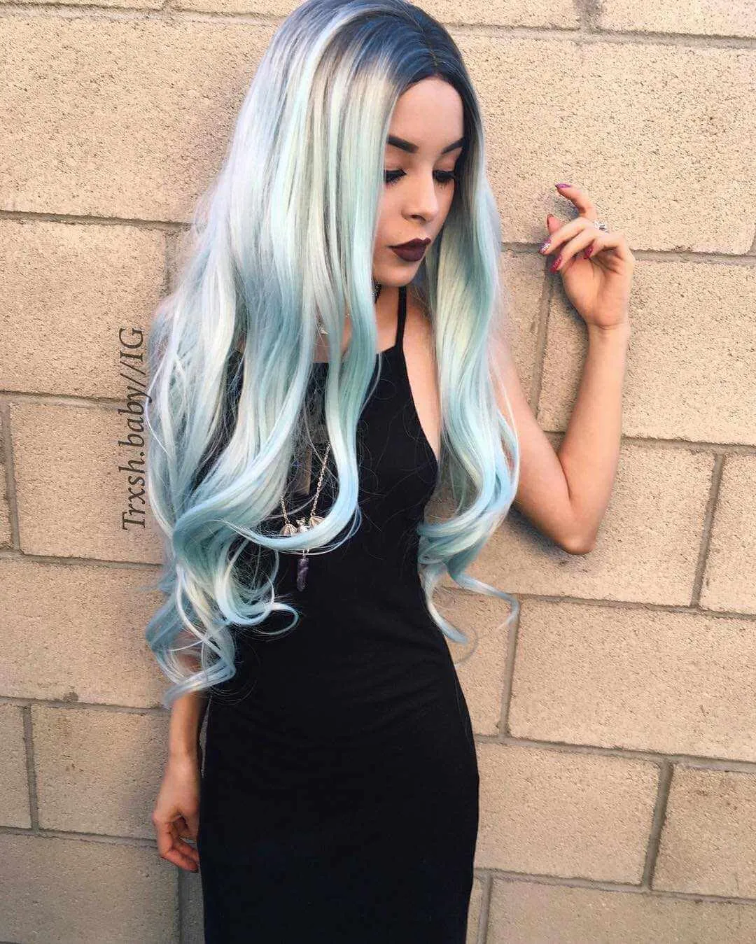 Pastel Green Ombre Wavy Synthetic Wigs
