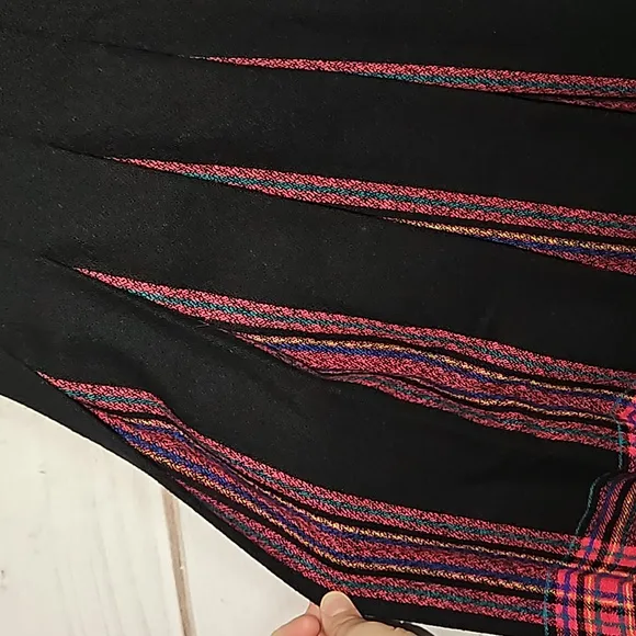 Pendleton Vintage Black Wool Plaid Midi Skirt - Size 8P