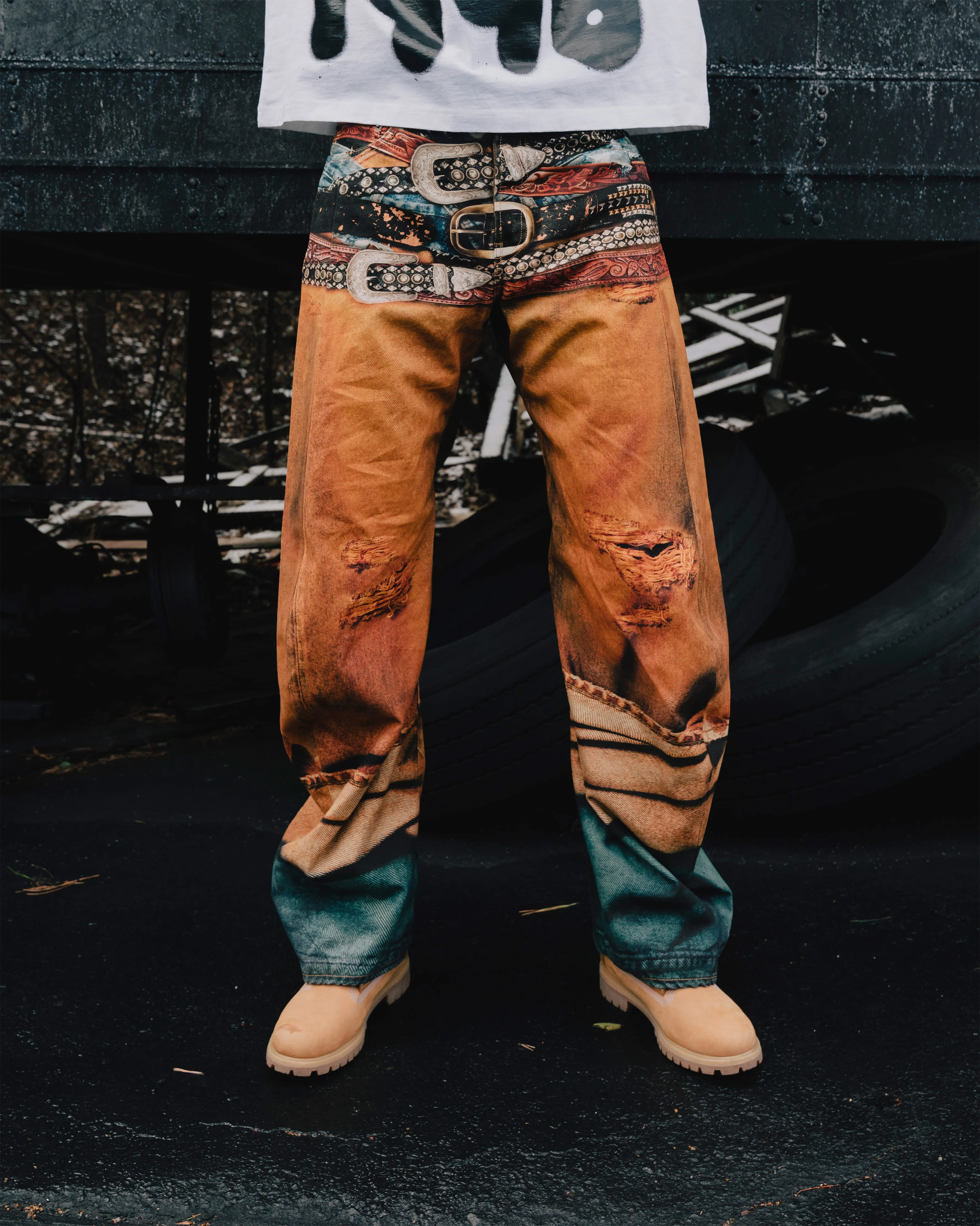 PRINTED DENIM TROUSER