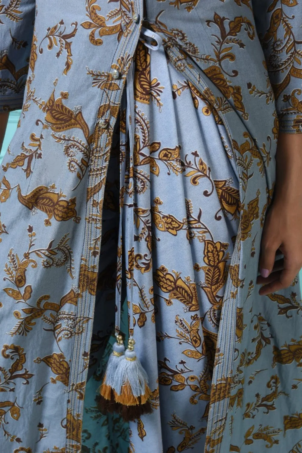 Printed long cape with jersey dhoti pants