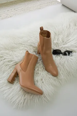Quillan Ankle Bootie in Hazelnut