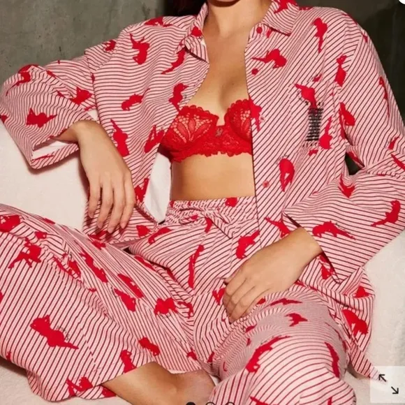 Savage X Fenty White Pearl Candy Cane Girlz Night Star Chaser Flannel Pajamas
