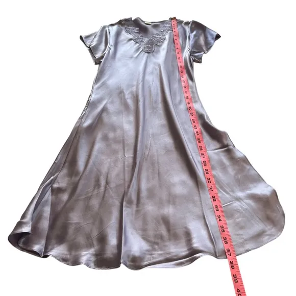 SilkSilky Pure Silk Lace Neck Split Hem Nightgown Purple Size Small
