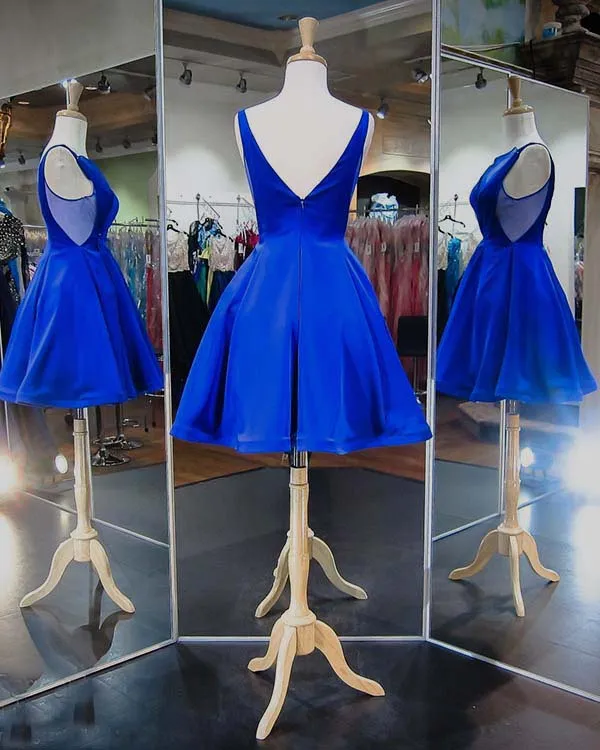 Simple Royal Blue Homecoming Dresses with V Neckline Sexy 2018 Short Prom Party Gowns