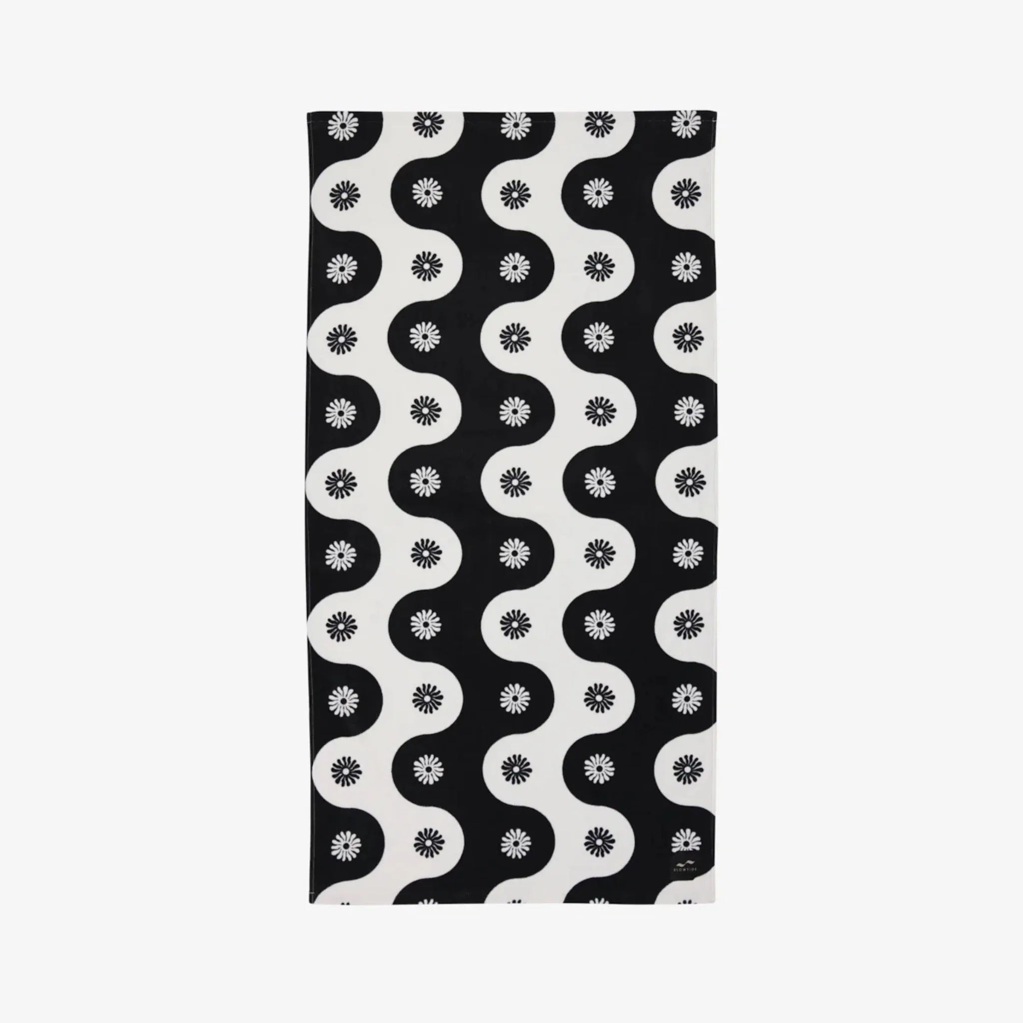 Slowtide Botanical Waves Beach Towel - Black