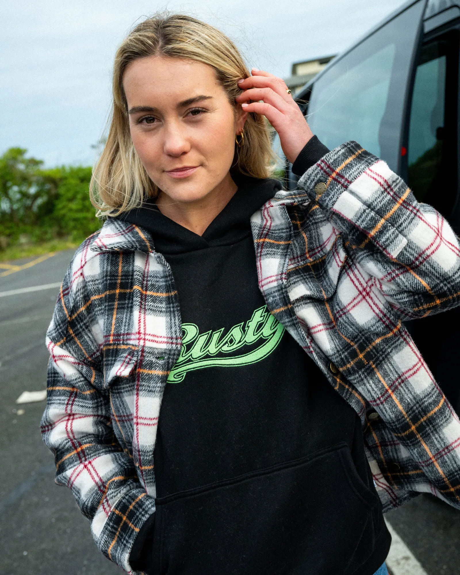 Stemming Oversized Plaid Shirt
