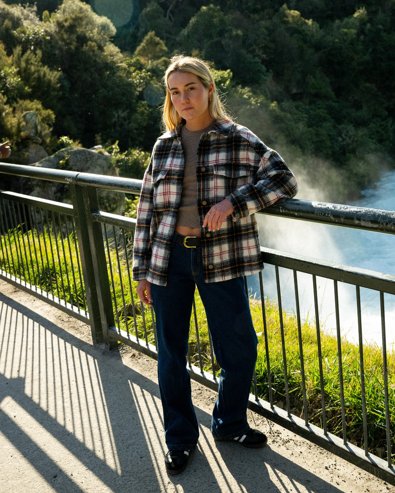 Stemming Oversized Plaid Shirt
