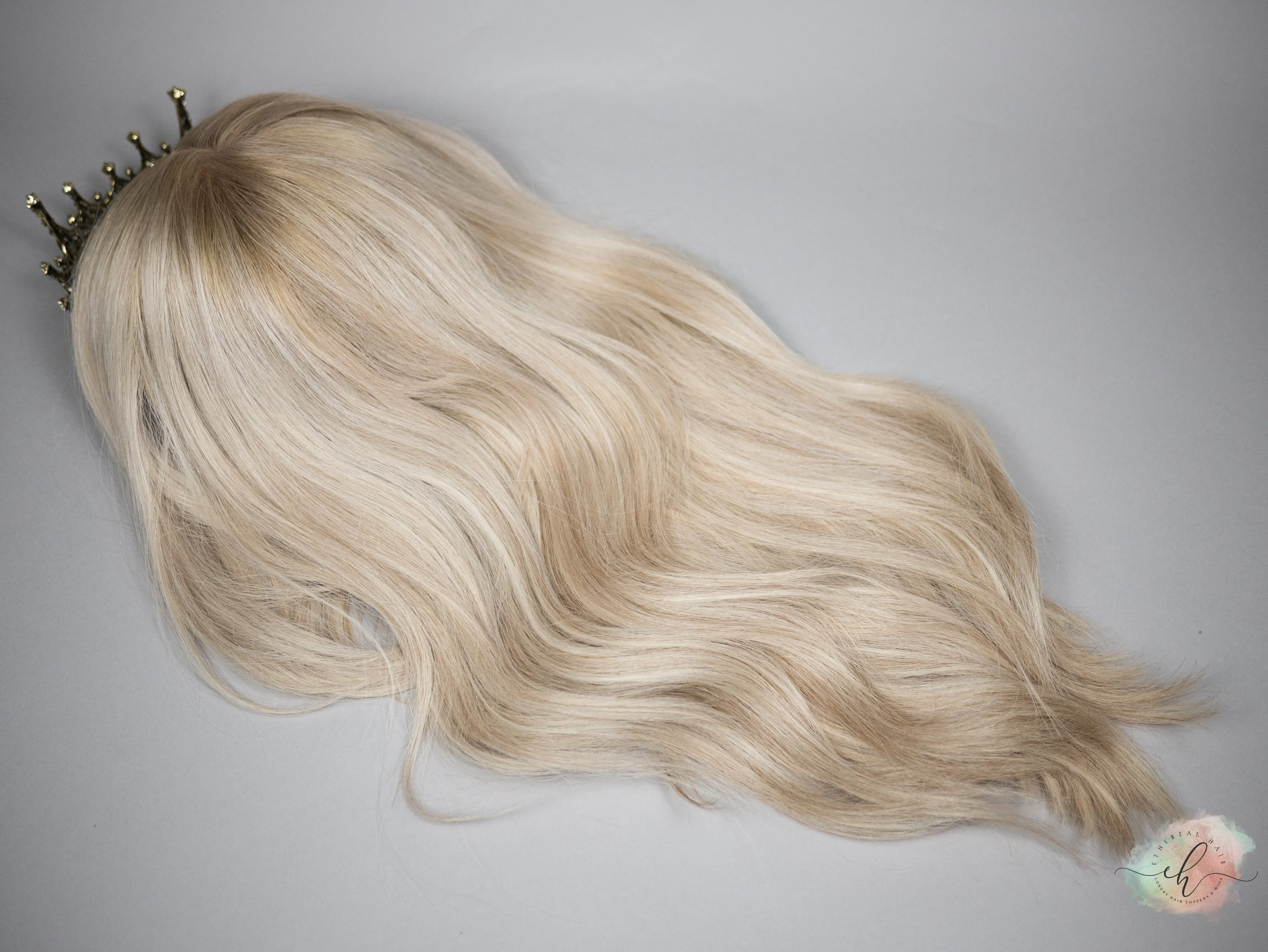 “SUMMER BREEZE" Exquisite Wig: Silk Top Lace Front, Sz. M, 23-24"