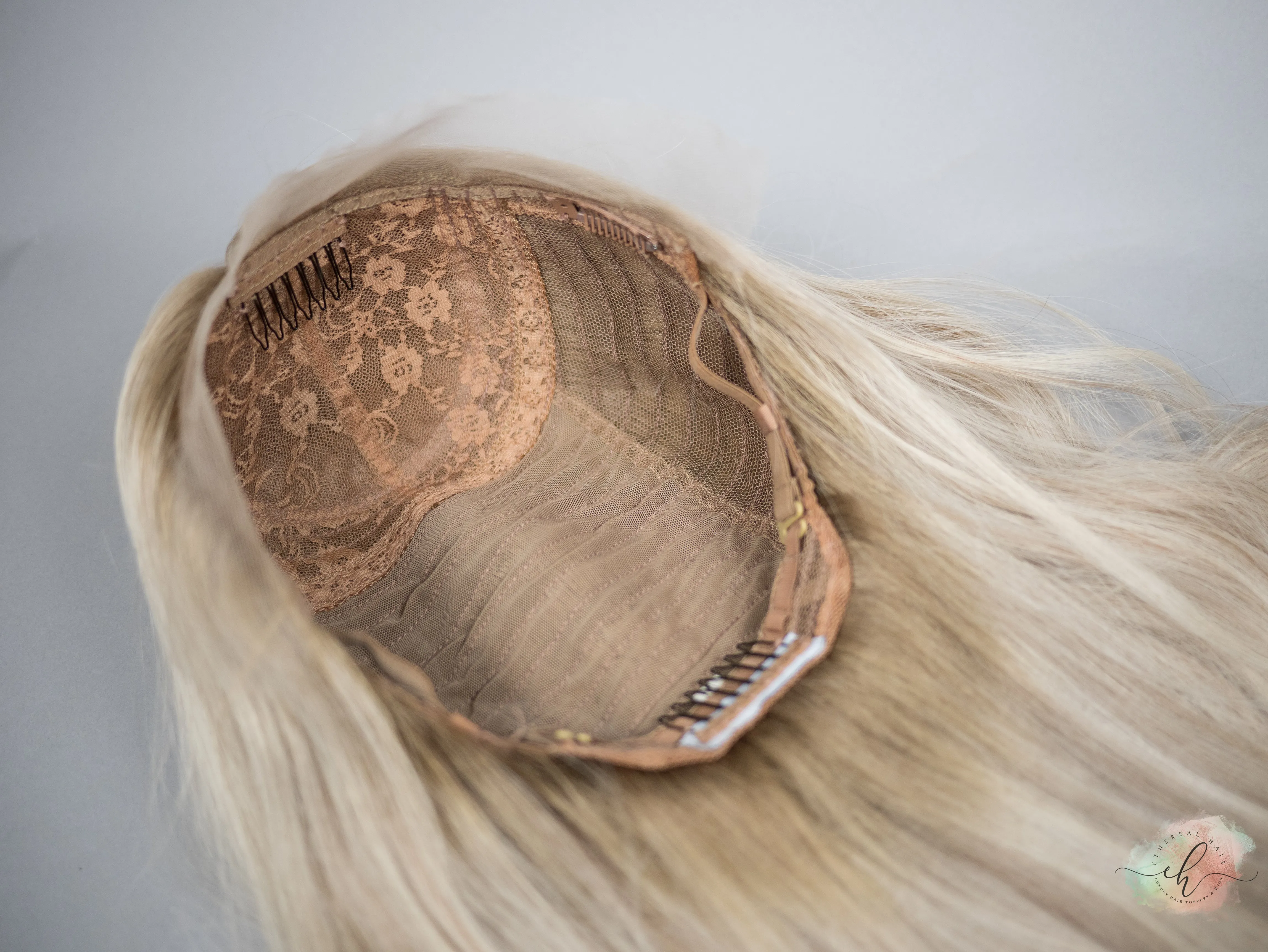 “SUMMER BREEZE" Exquisite Wig: Silk Top Lace Front, Sz. M, 23-24"