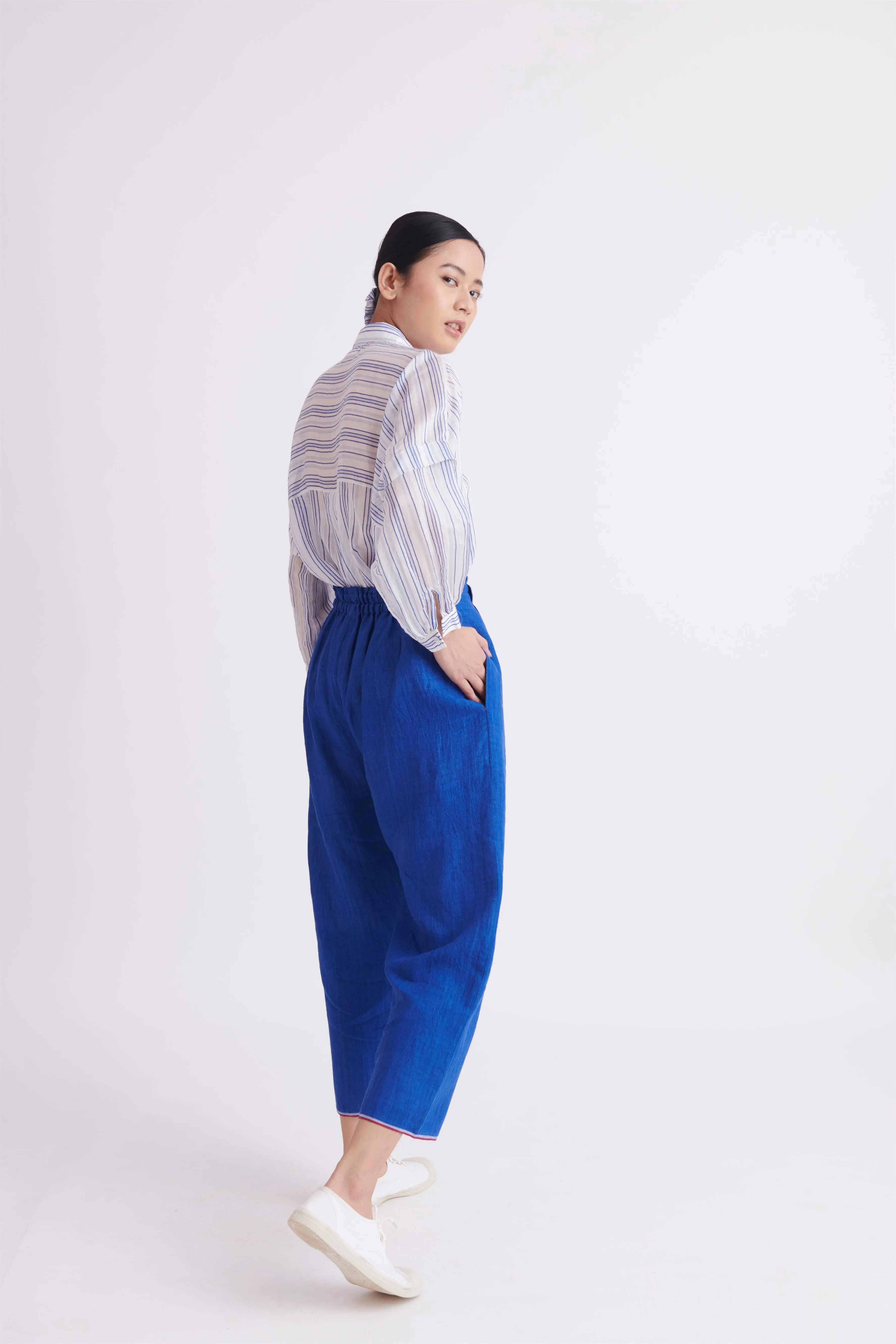 summer pant linen red-SS2025-13l-fashion edit-the plavate