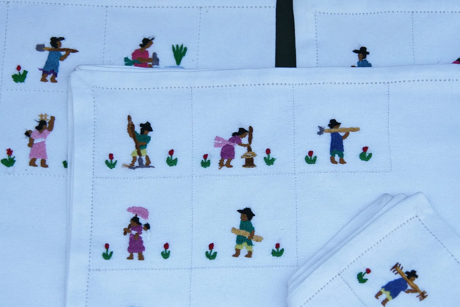 Table Napkins White Petite Embroidery African People Set of 4 - Madagascar