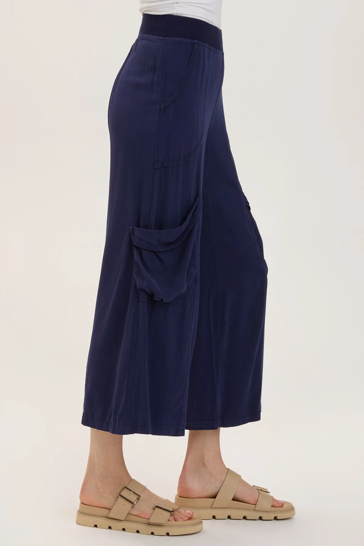 Twill Faulkner Crop