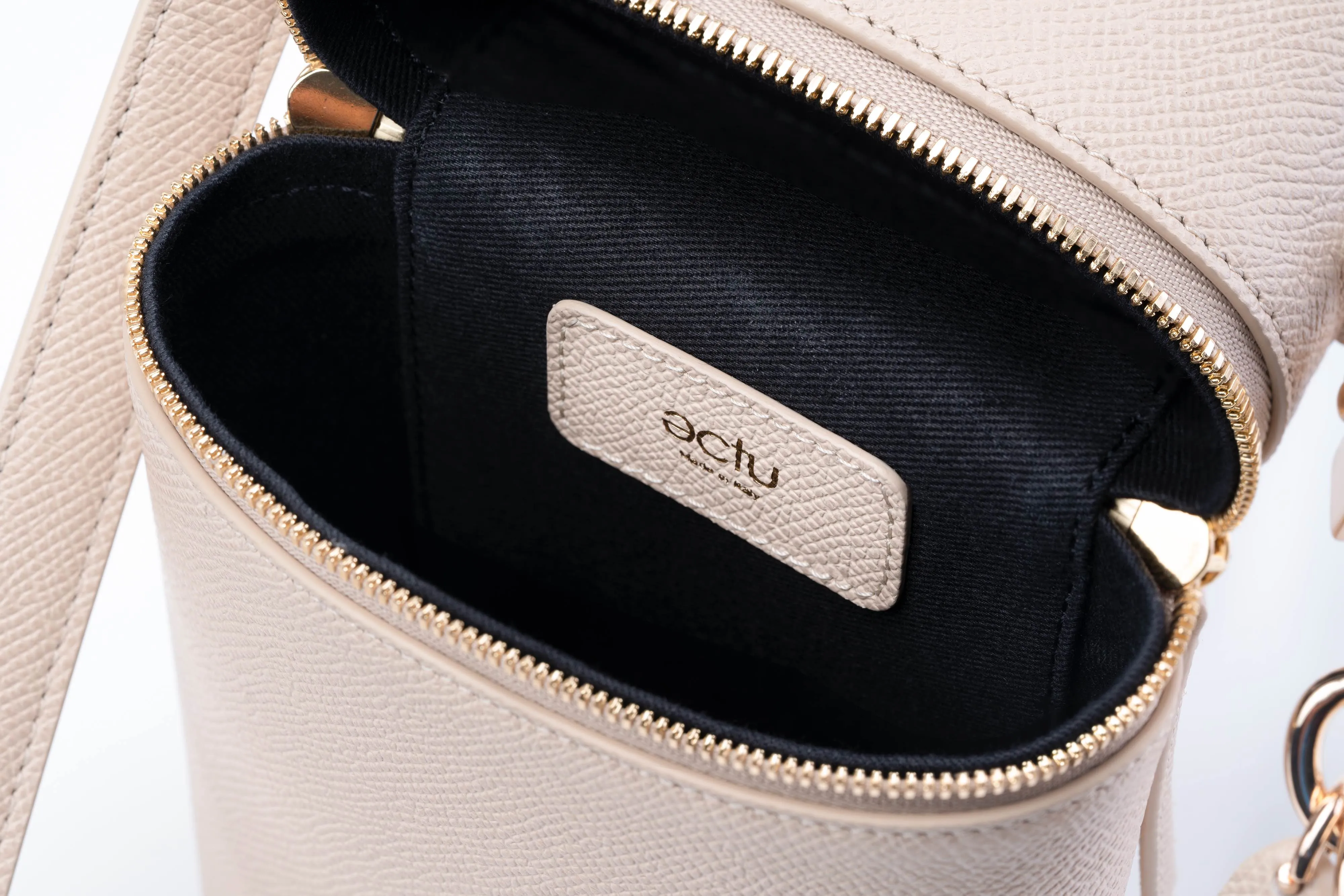 Veda Double Zipper Italian Leather Crossbody in Sand