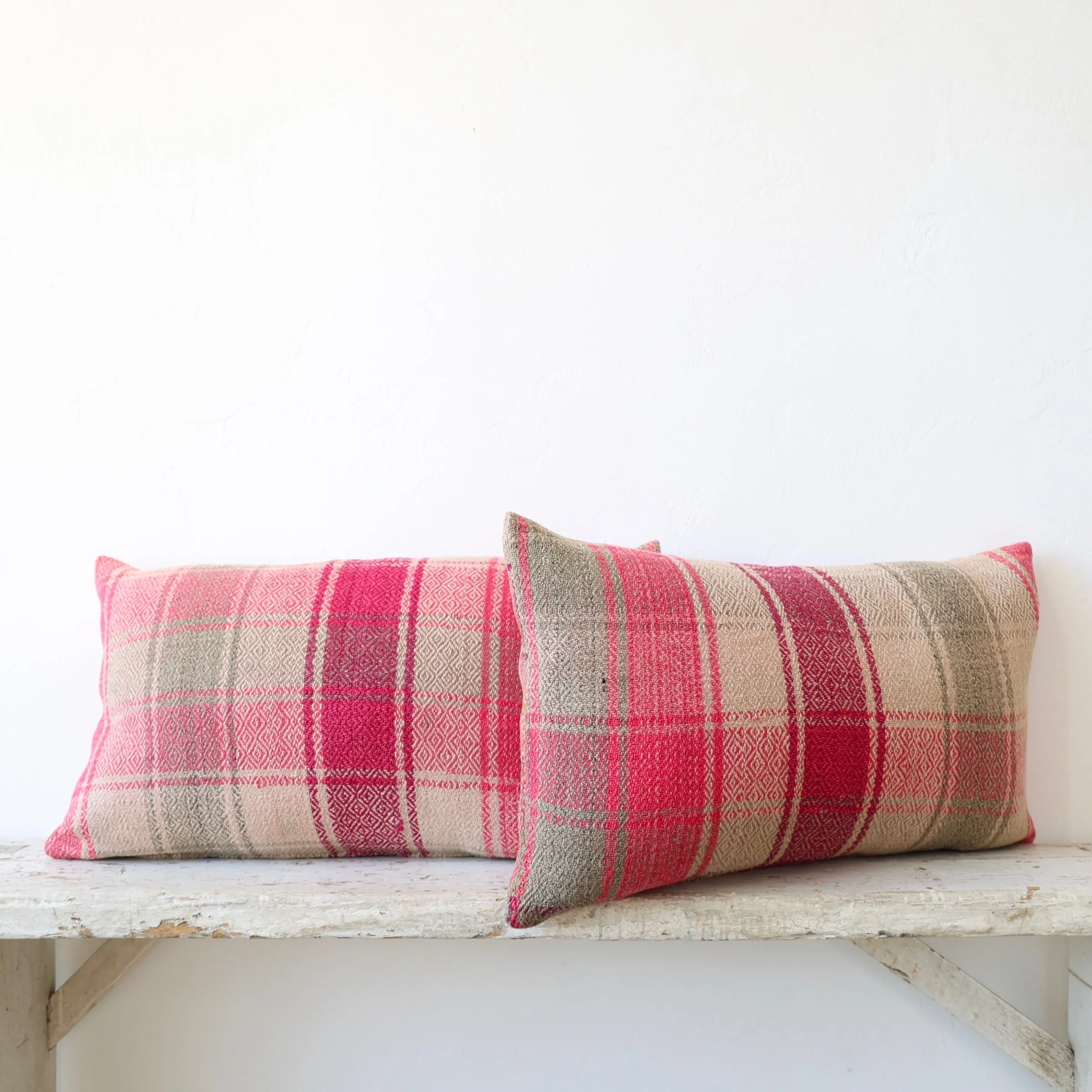 Vintage Frazada Pillow Cover - Pink Plaid