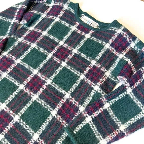 Vintage Paul Harris Design tartan plaid mohair wool sweater