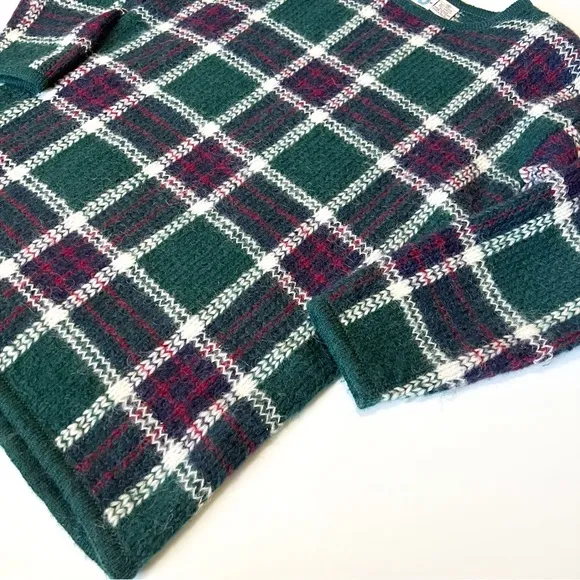 Vintage Paul Harris Design tartan plaid mohair wool sweater