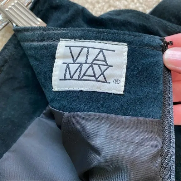 Vintage Via Max Black Mini Leather Skirt