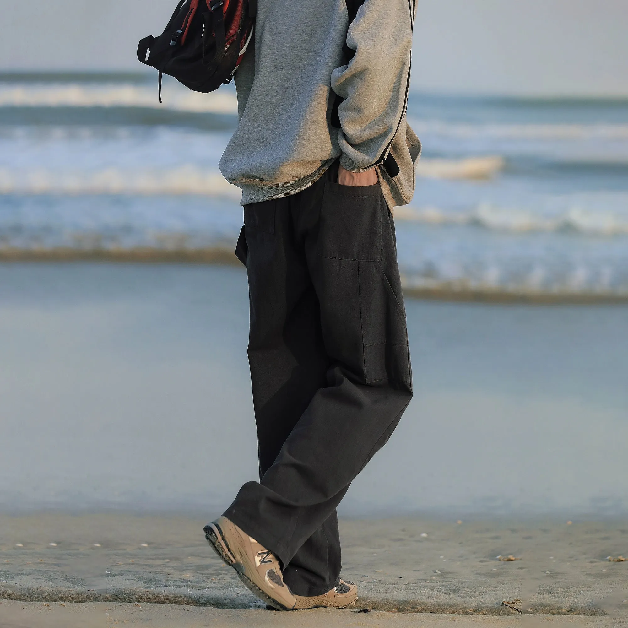 Wide-leg Straight Trousers
