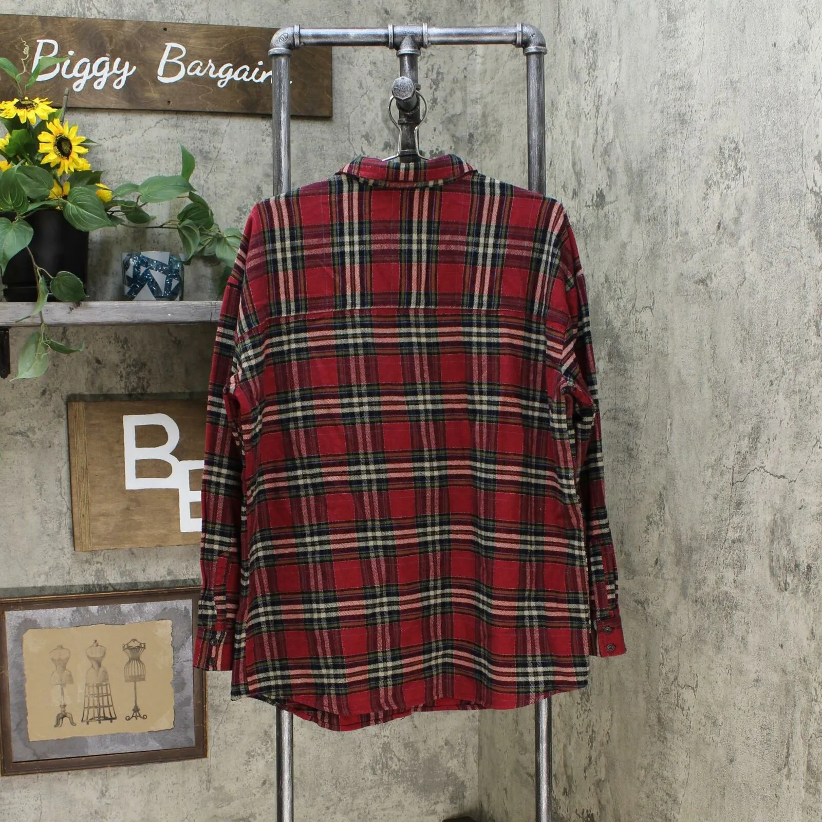 Wild Fable Women's Plaid Long Sleeve Button Down Heavyweight Flannel Shirt