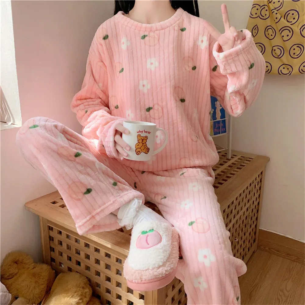 Winter Warm Flannel Fleecing Women Pyjamas Sets Thick Coral Velvet Long Sleeve Cartoon Sleepwear 2pcs Flannel Pajamas Set