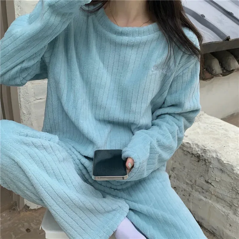 Winter Warm Flannel Fleecing Women Pyjamas Sets Thick Coral Velvet Long Sleeve Cartoon Sleepwear 2pcs Flannel Pajamas Set
