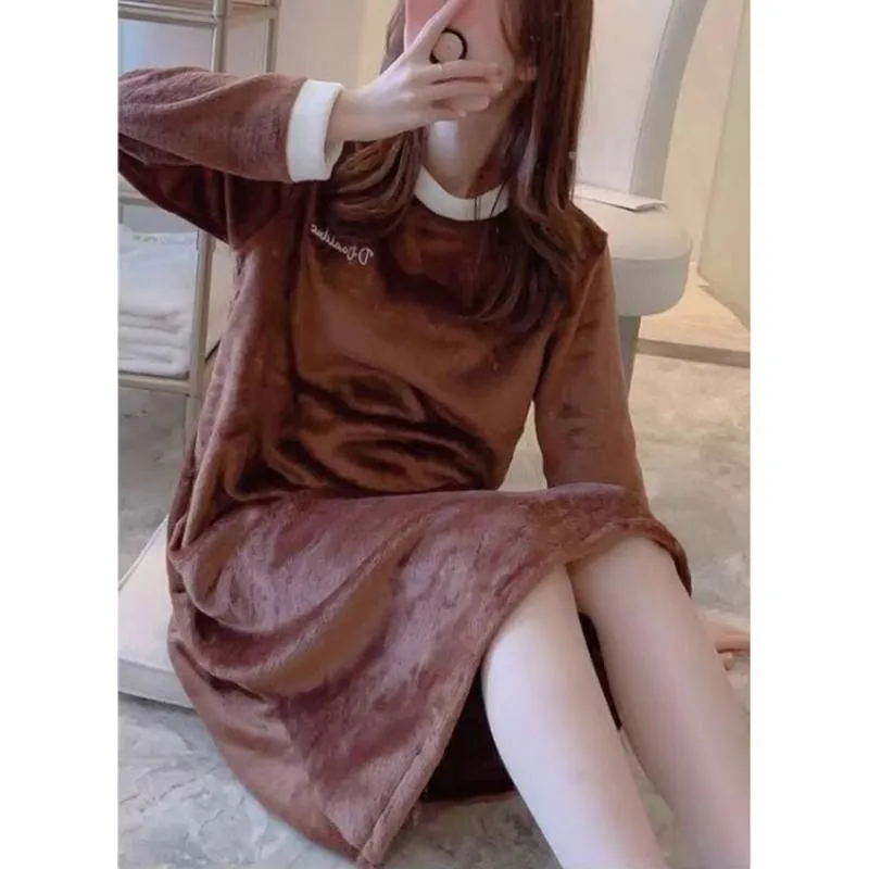 Women's Autumn Winter Flannel Thickened Pajamas Dresses Plus Size Loose Nightdress Simple Warm Homewear Solid Color Embroidered Nightdress