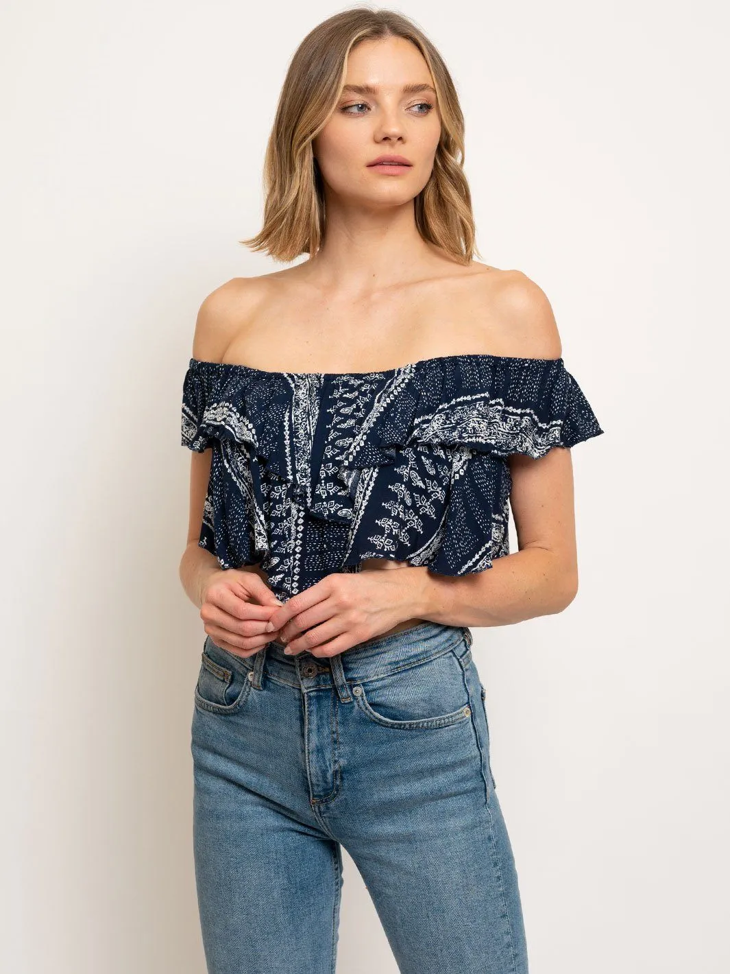 WOMEN'S OFF SHOULDER BANDANA CROP TOP