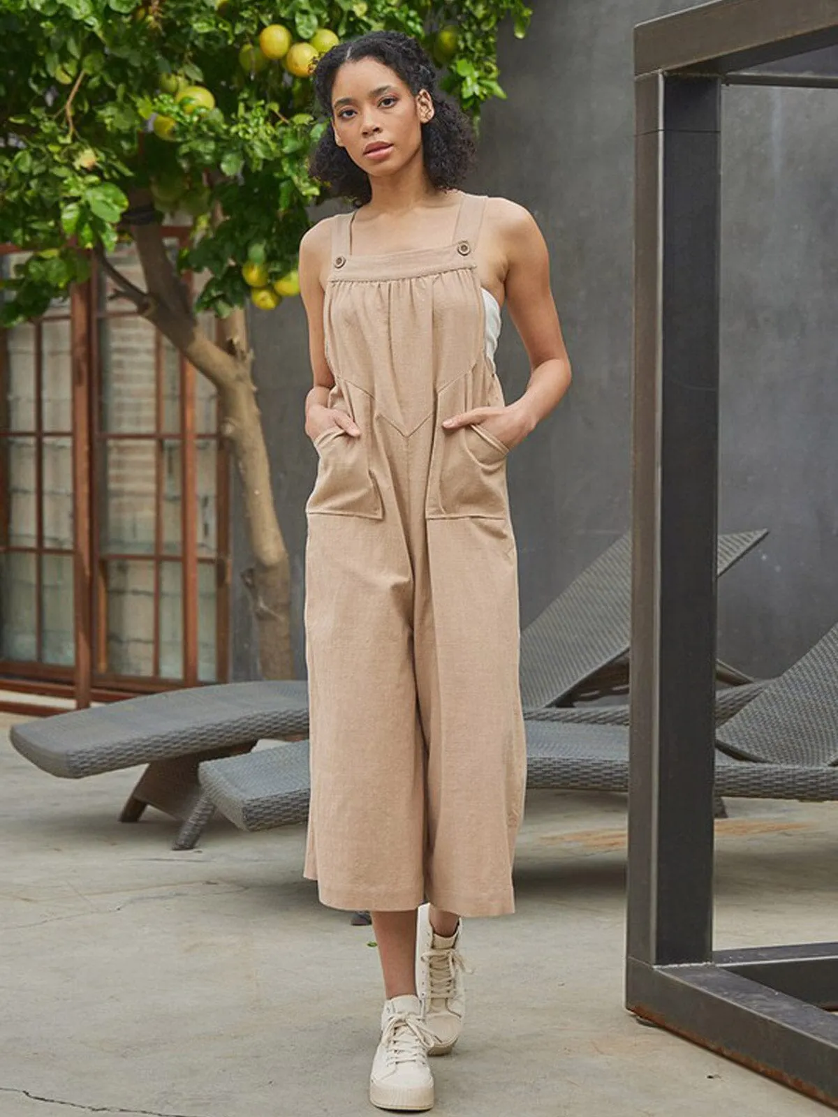 WOMEN'S SLEEVELESS POCKETS WIDE LEG JUMPSUIT