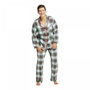 Wondershop Women's Holiday Flannel Pajama Set