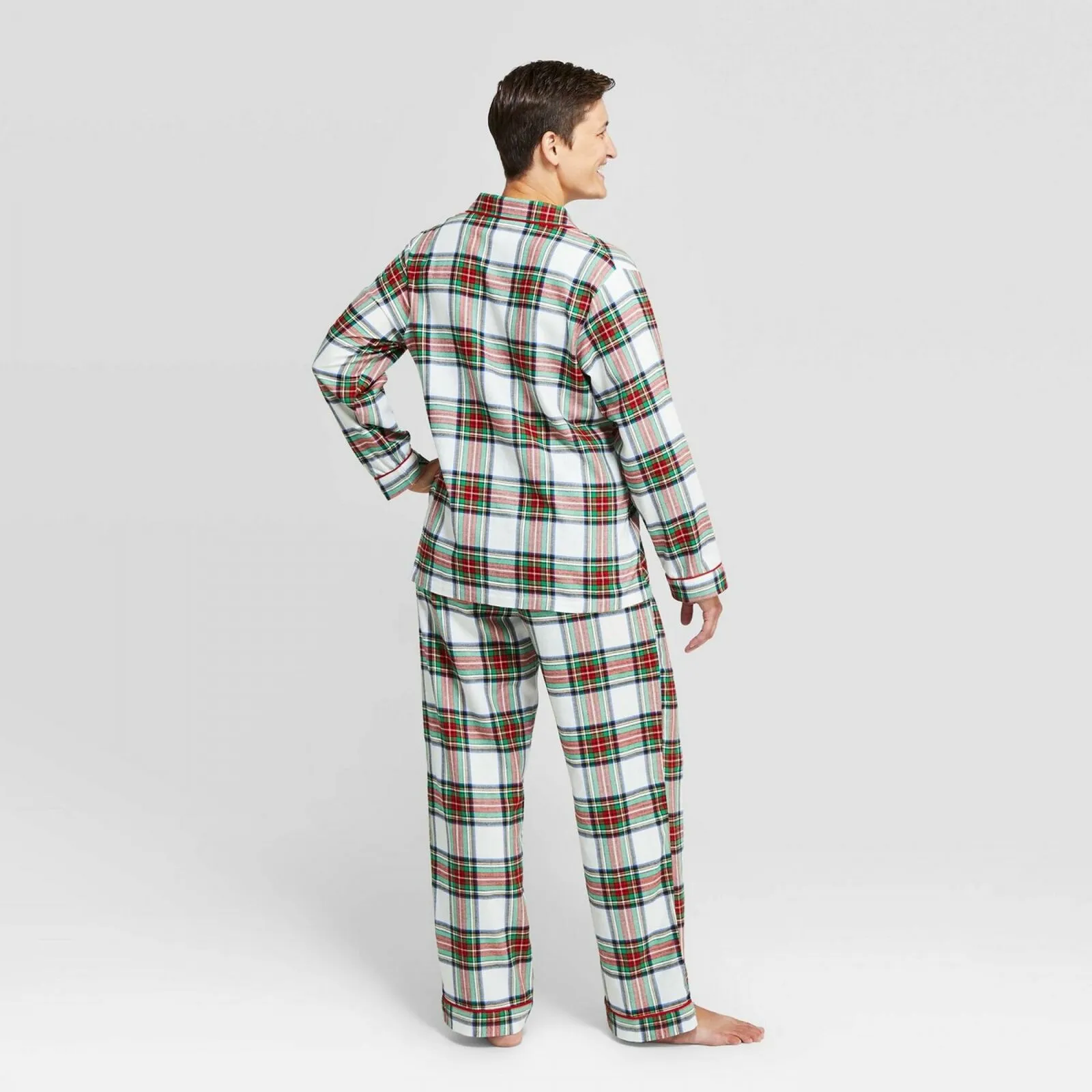 Wondershop Women's Holiday Flannel Pajama Set