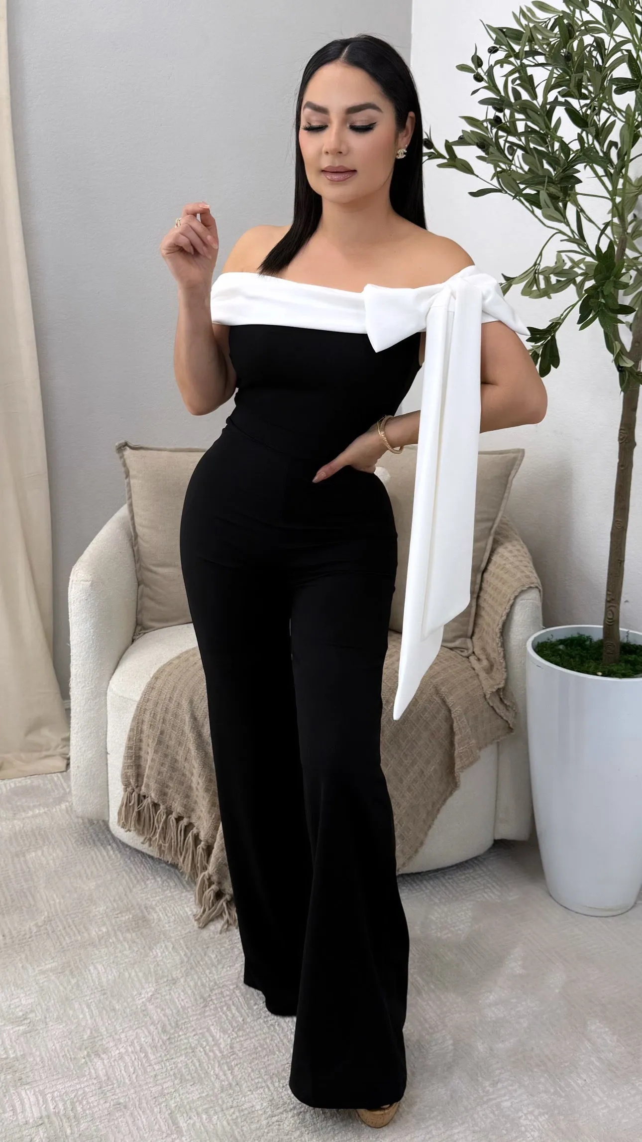 YARA BLACK JUMPSUIT
