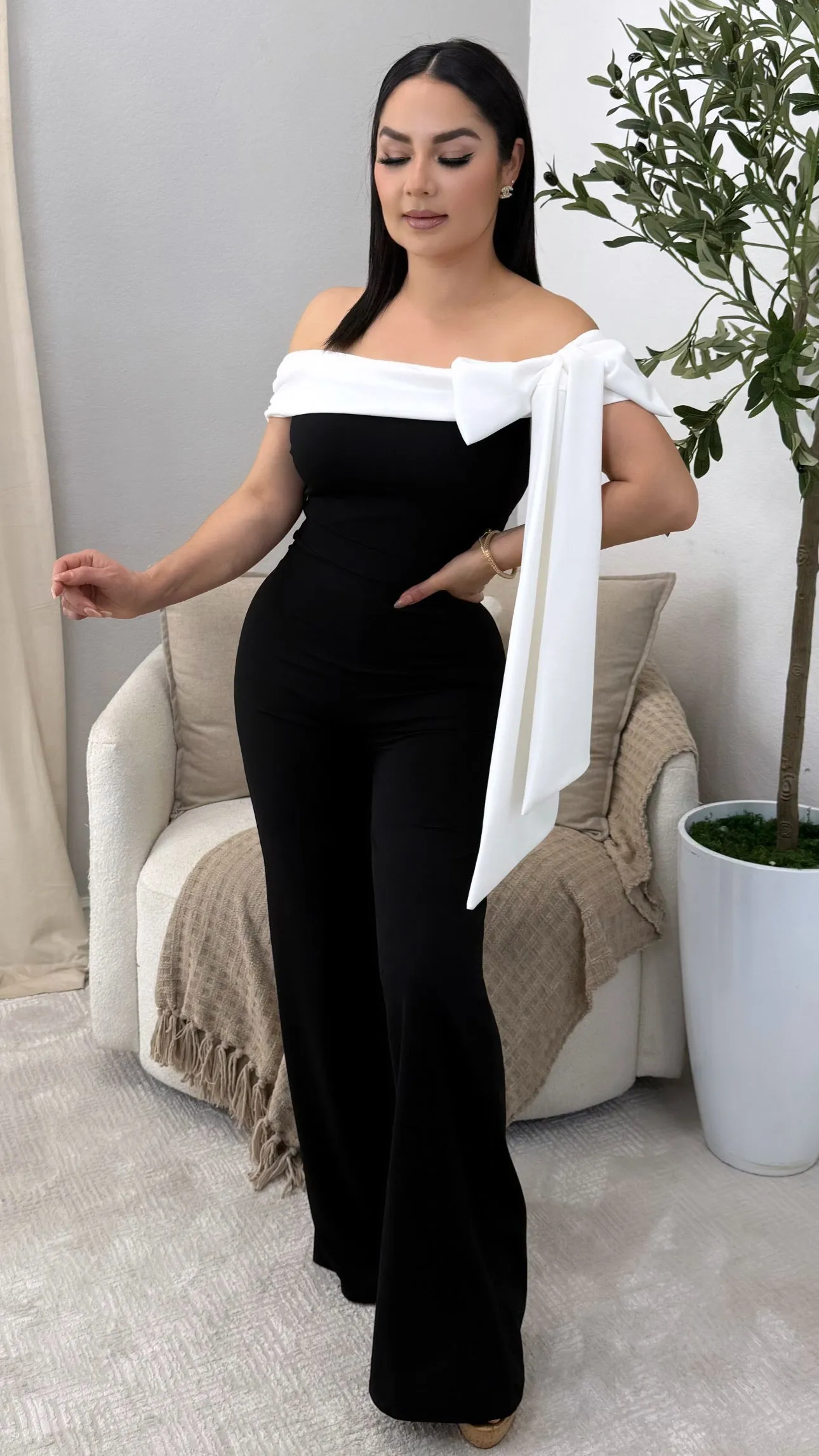 YARA BLACK JUMPSUIT