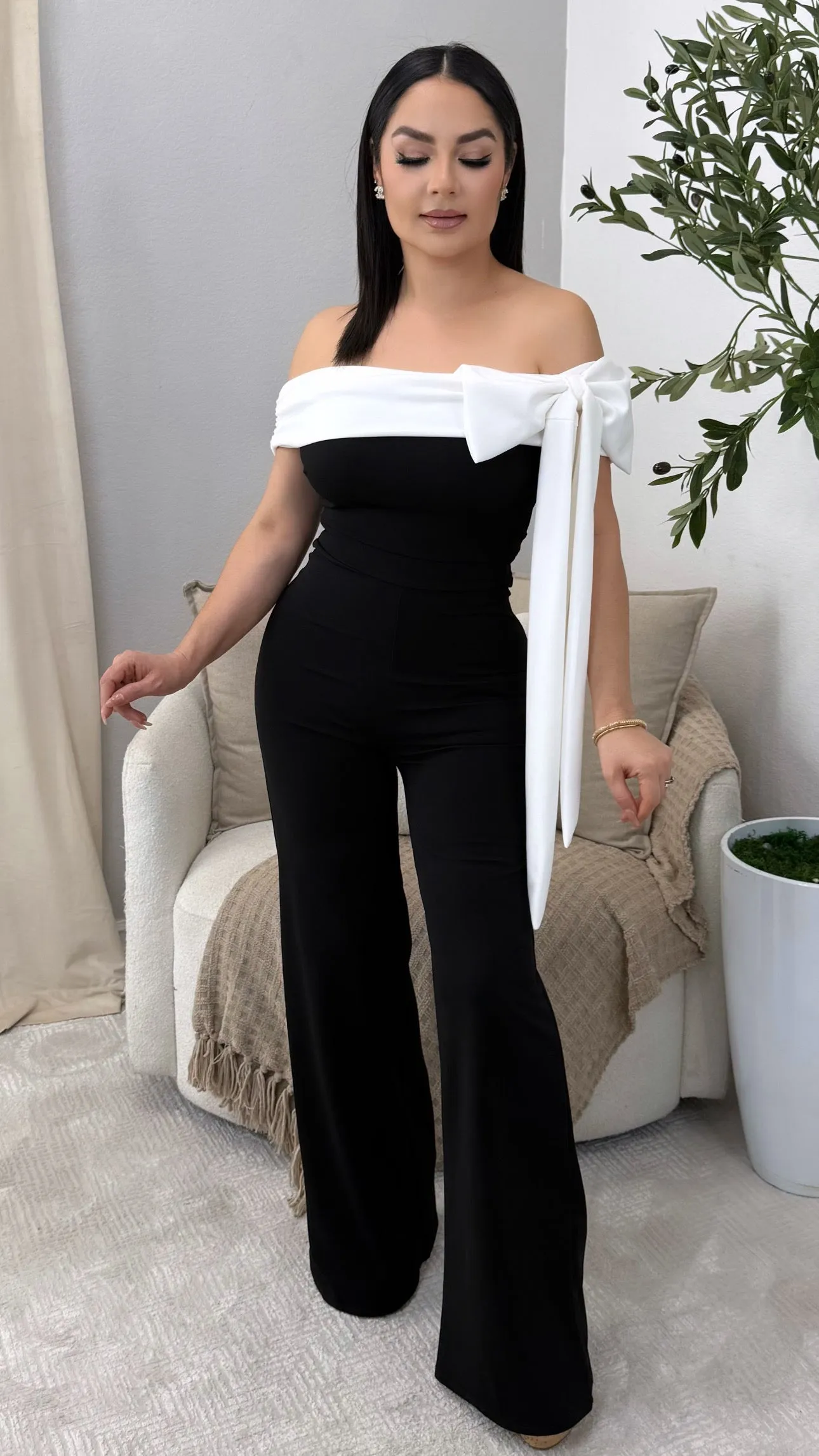 YARA BLACK JUMPSUIT