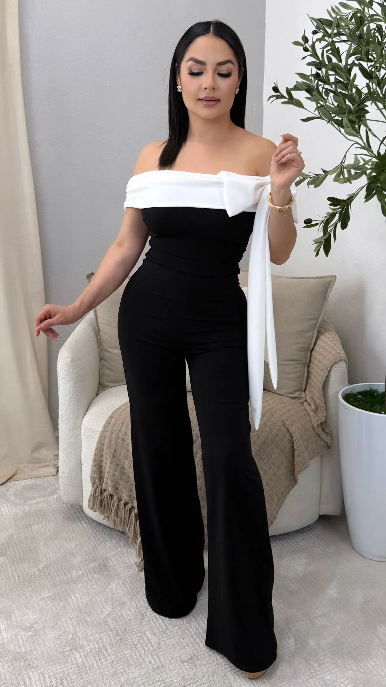 YARA BLACK JUMPSUIT