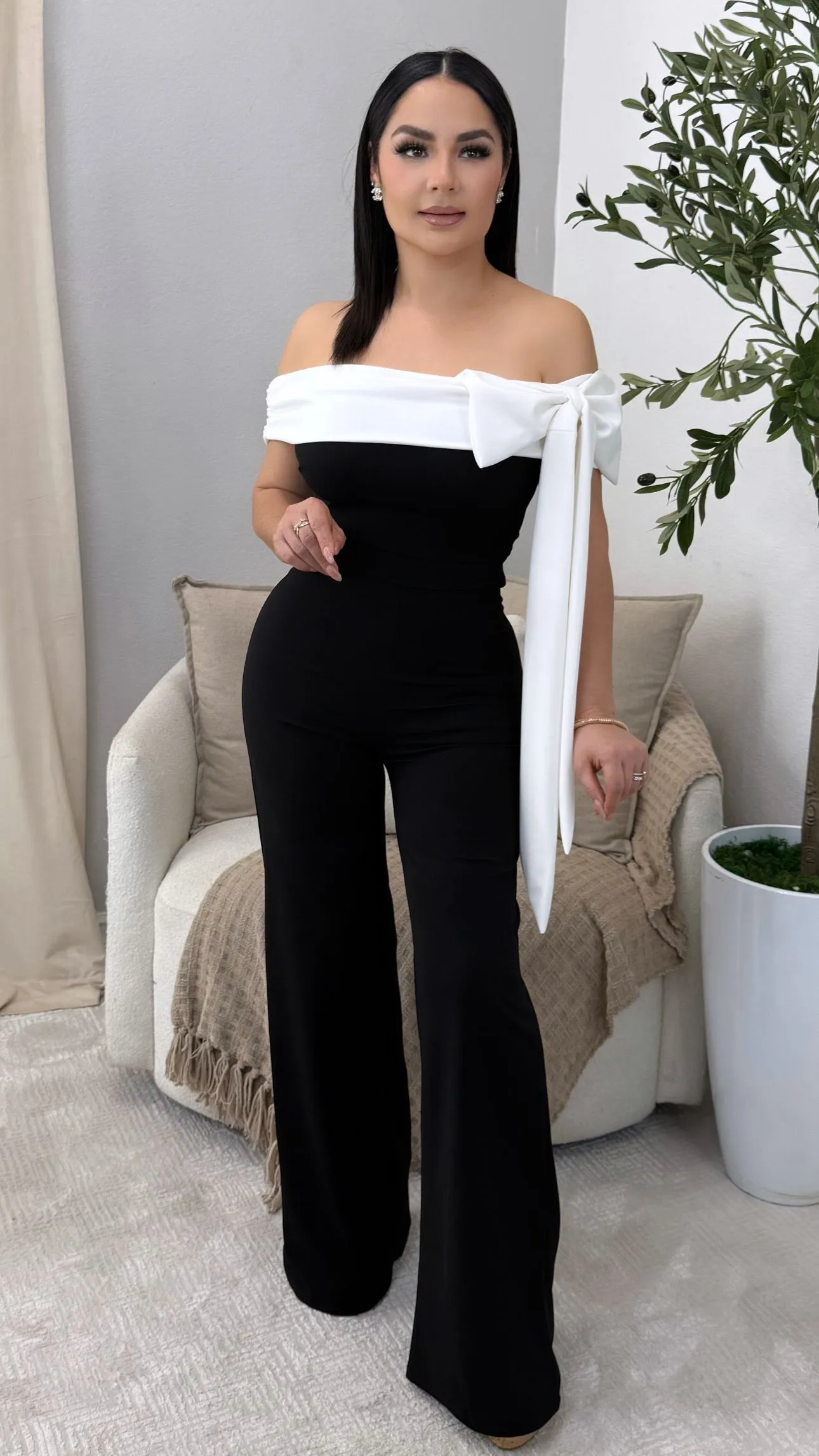 YARA BLACK JUMPSUIT