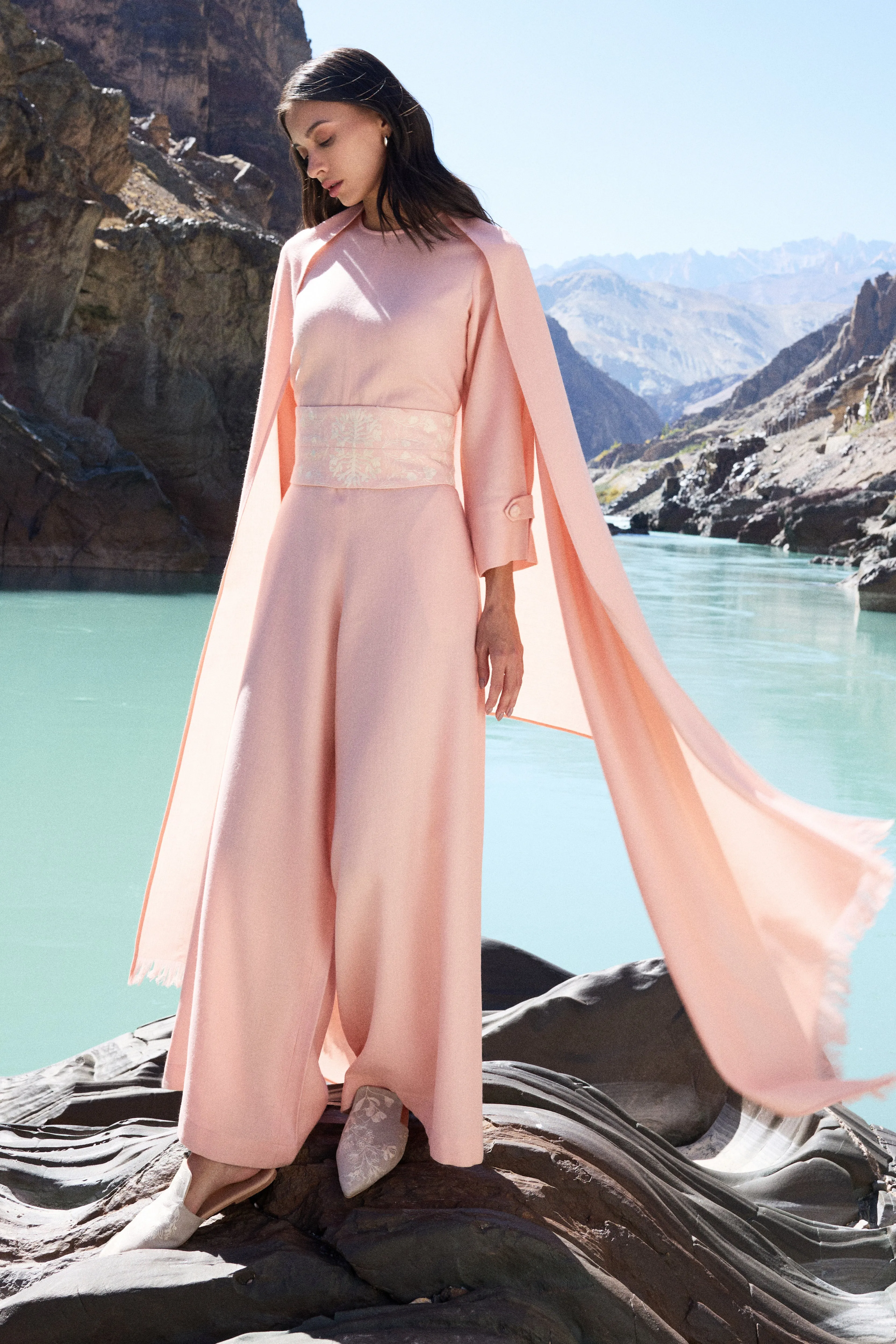 Zanskar Woollen Jumpsuit (Dusty Pink)