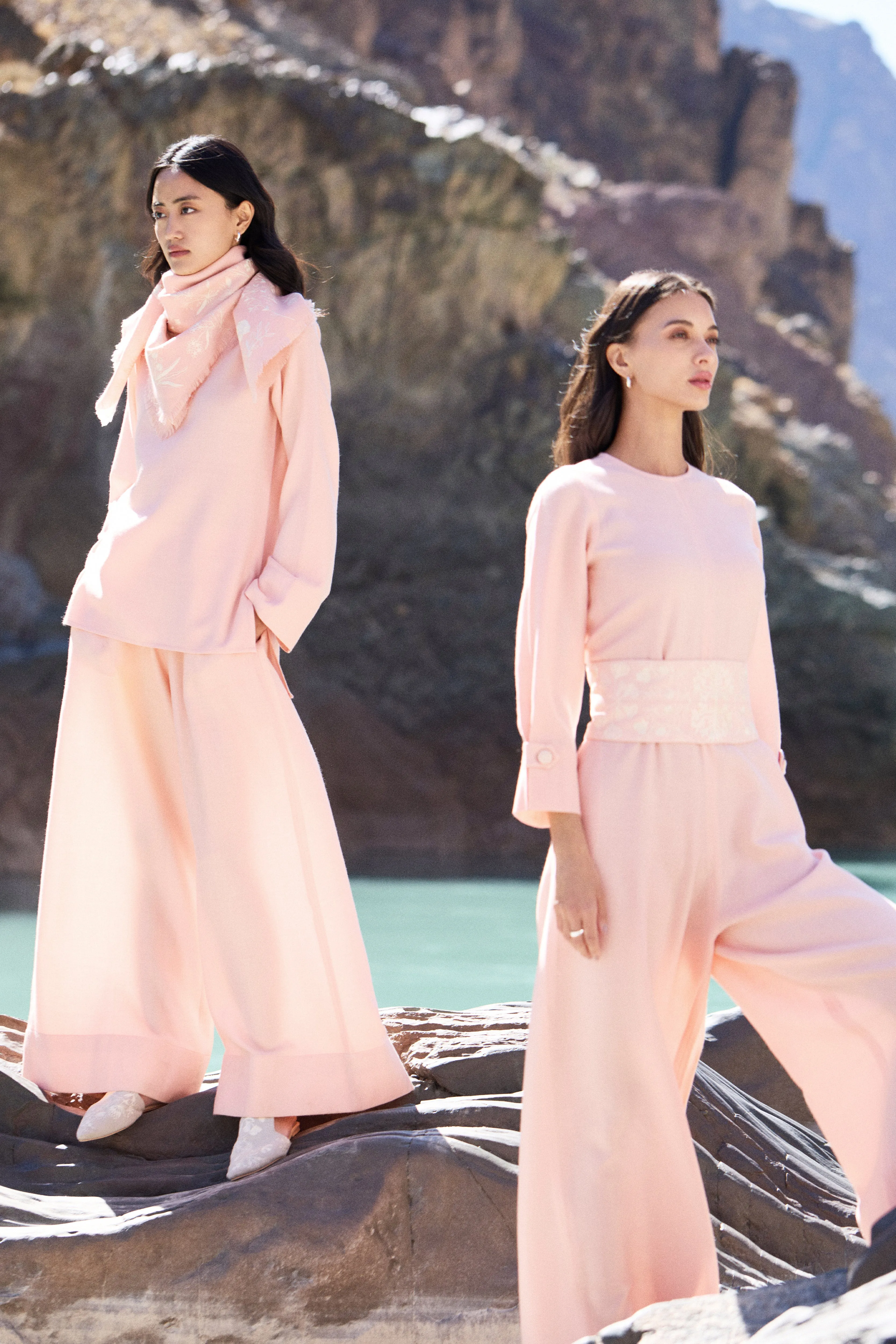 Zanskar Woollen Jumpsuit (Dusty Pink)